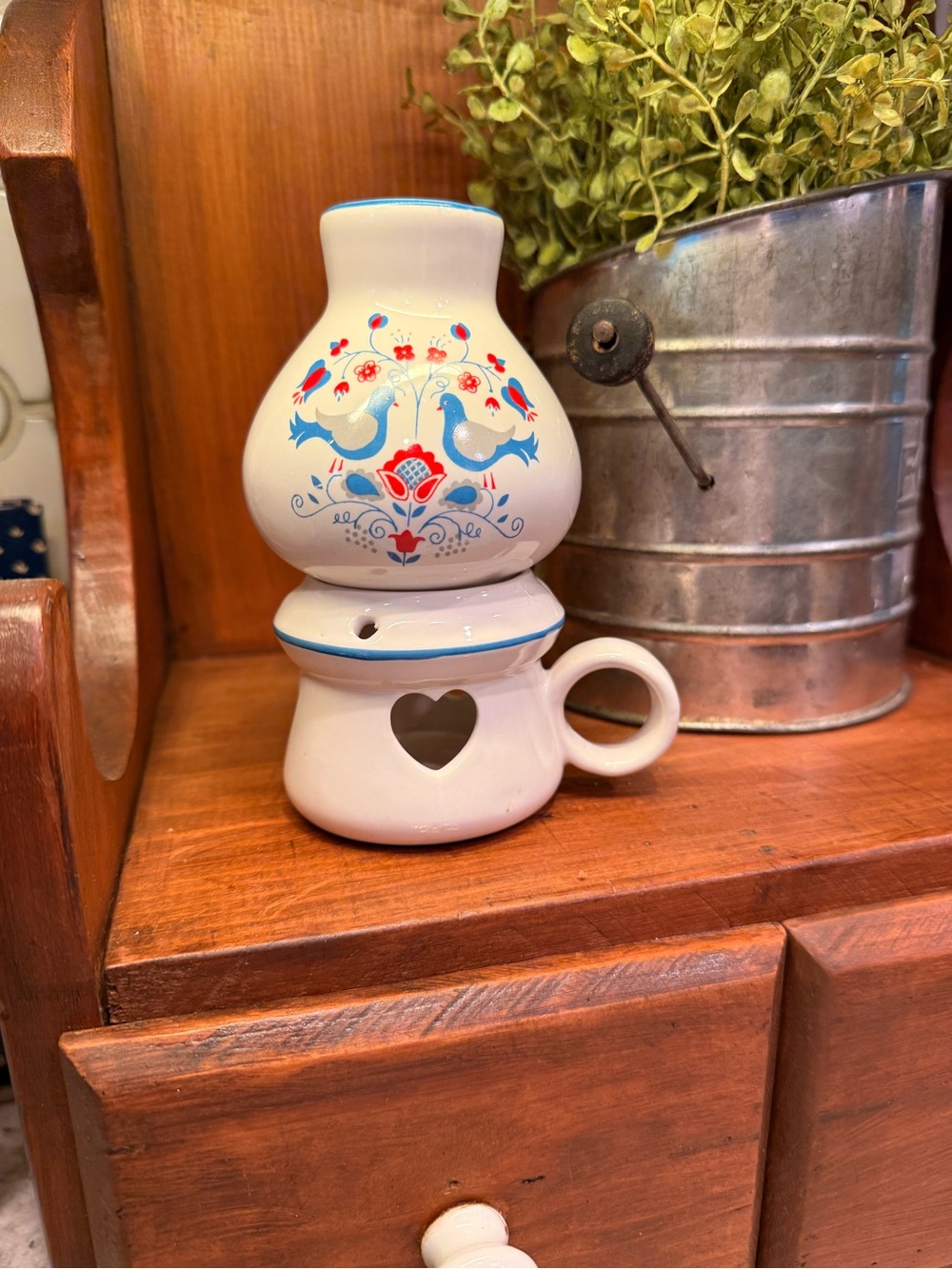 Ceramic Heart Tealight Warmer with Blue and Red Folk Design